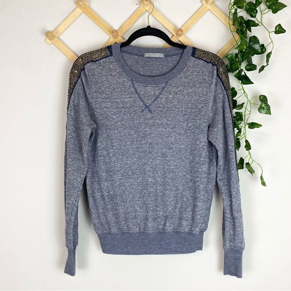 OLIVIA MOON Embellished Shoulder Sweatshirt R551